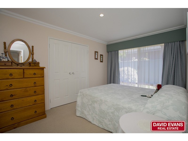 405 Kingsway, Landsdale WA 6065