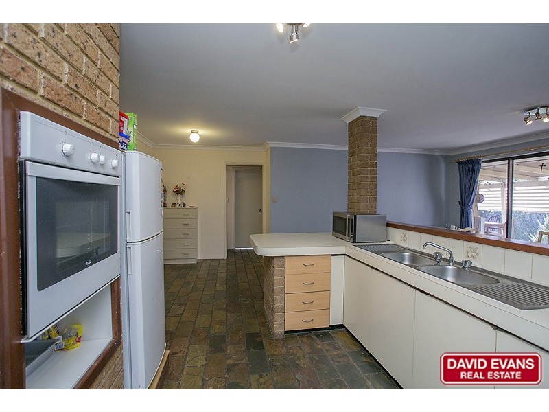 3 Redbud Trail, Edgewater WA 6027