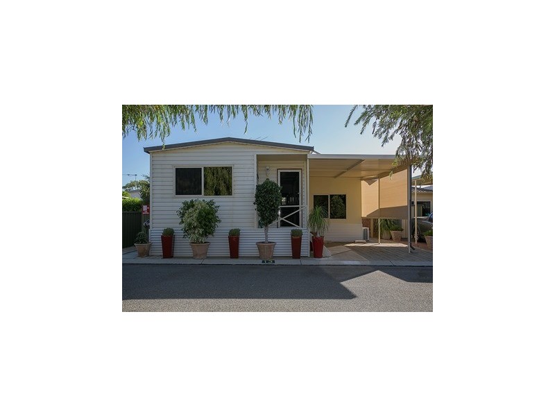 13/30 Mangano Place, Wanneroo WA 6065