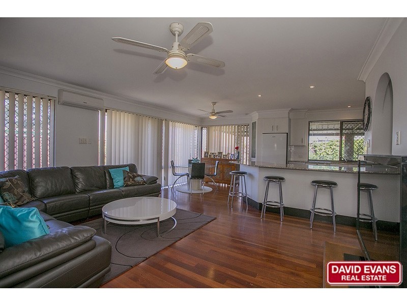 27 Lushington Drive, Padbury WA 6025