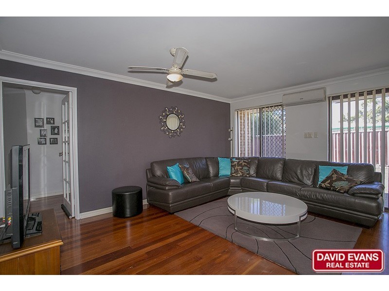 27 Lushington Drive, Padbury WA 6025