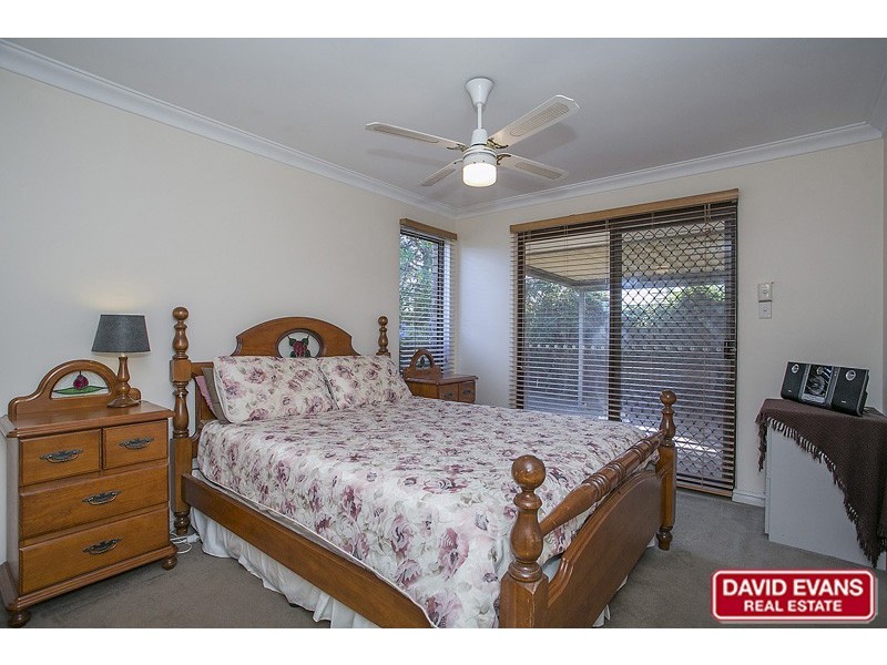 27 Lushington Drive, Padbury WA 6025