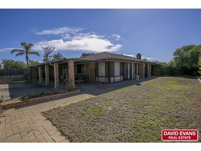 27 Lushington Drive, Padbury WA 6025