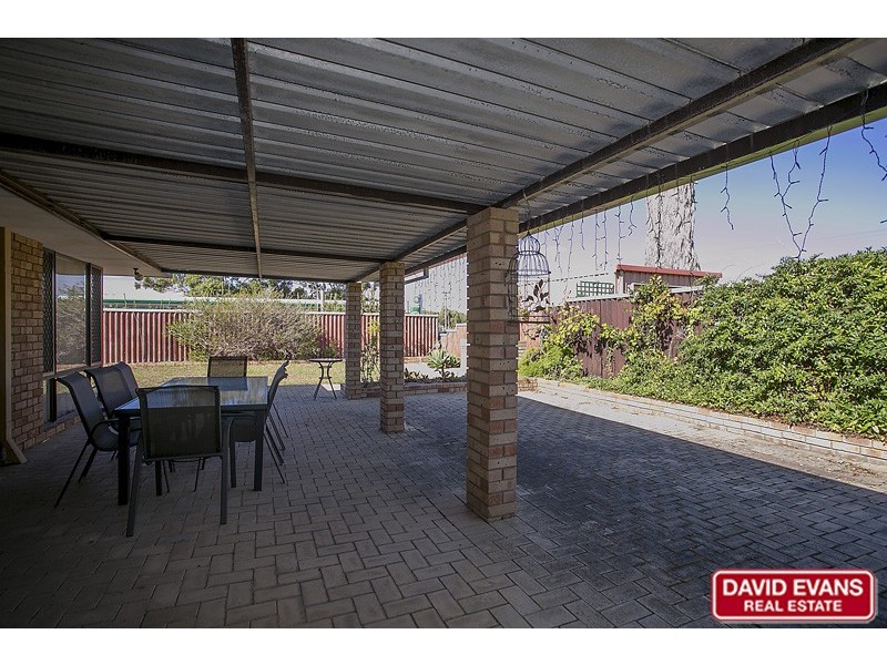 27 Lushington Drive, Padbury WA 6025