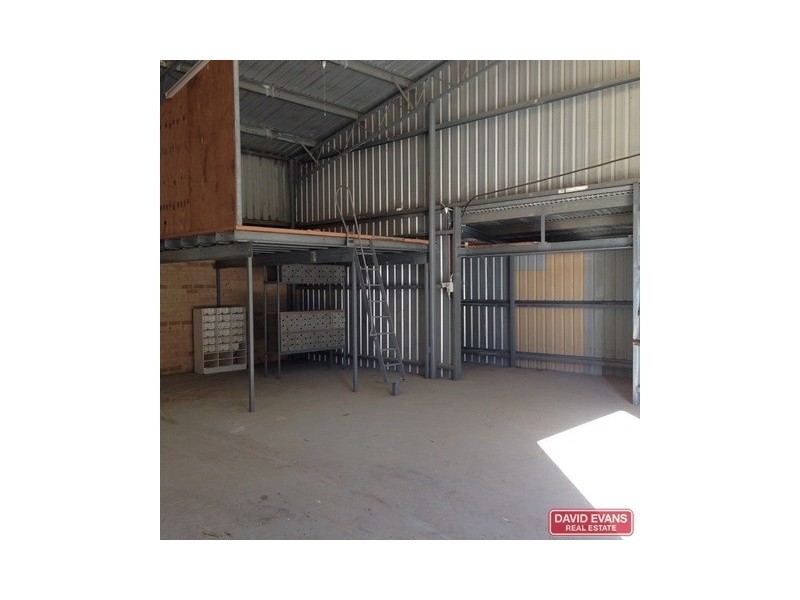 5A/15 Avery Street, Neerabup WA 6031