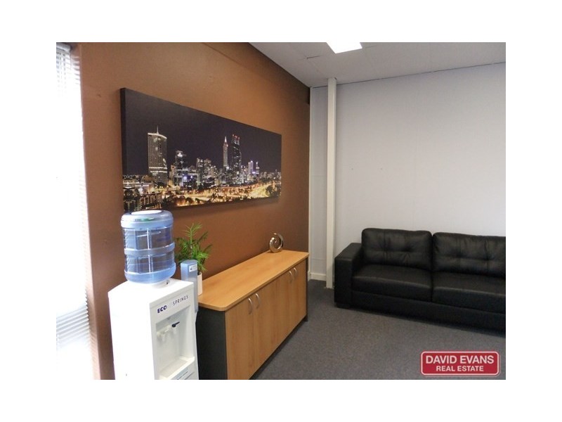 3 and 5/947 Wanneroo Road, Wanneroo WA 6065