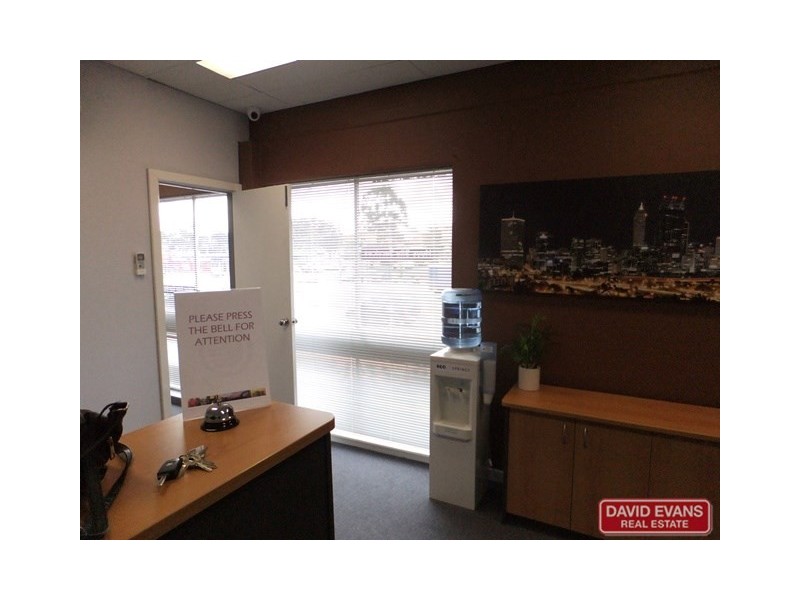 3 and 5/947 Wanneroo Road, Wanneroo WA 6065