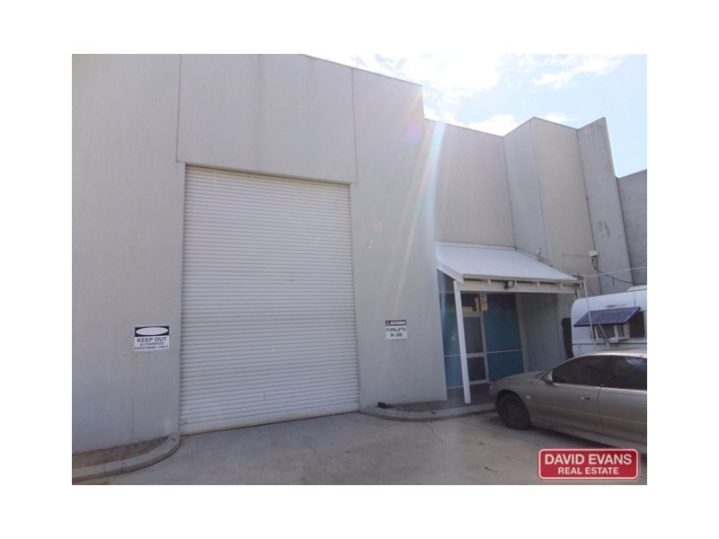 4/9A Berriman Drive, Wangara WA 6065