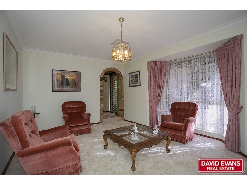 5 Carey Court, Kingsley WA 6026