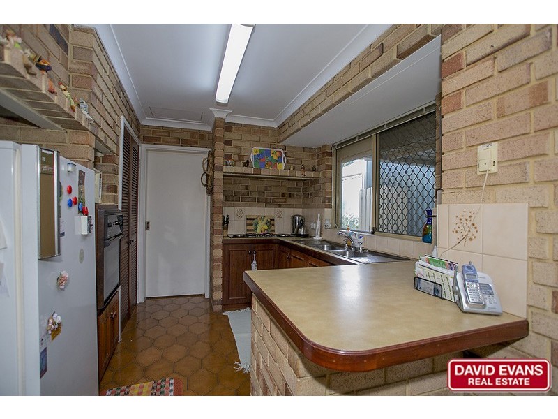 5 Carey Court, Kingsley WA 6026