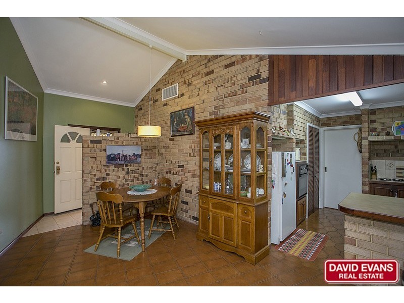 5 Carey Court, Kingsley WA 6026