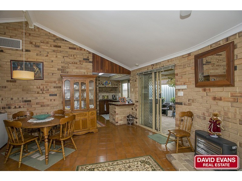 5 Carey Court, Kingsley WA 6026