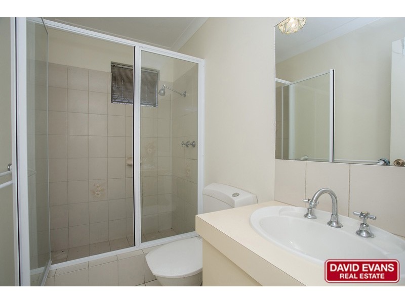 5 Carey Court, Kingsley WA 6026