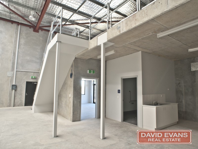 6 Stevenage Street, Yanchep WA 6035