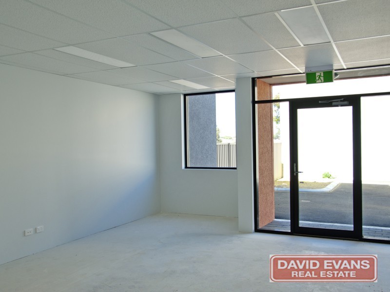 6 Stevenage Street, Yanchep WA 6035