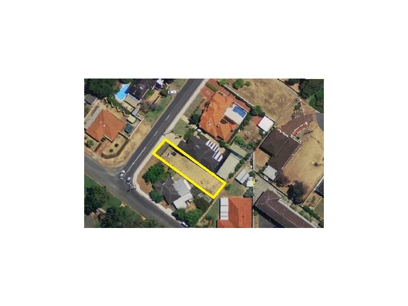 4A Dennis Street, Stirling WA 6021