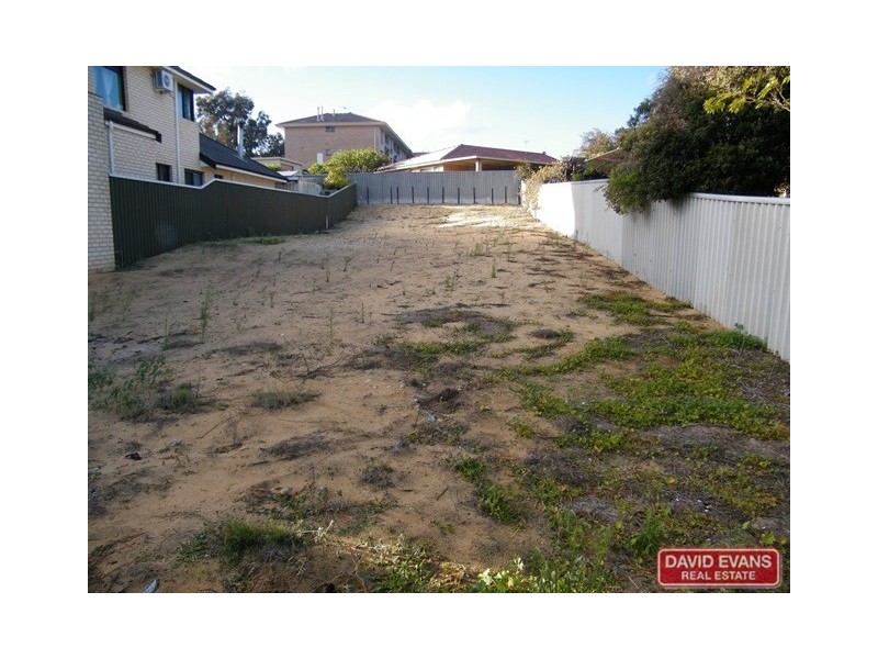 4A Dennis Street, Stirling WA 6021