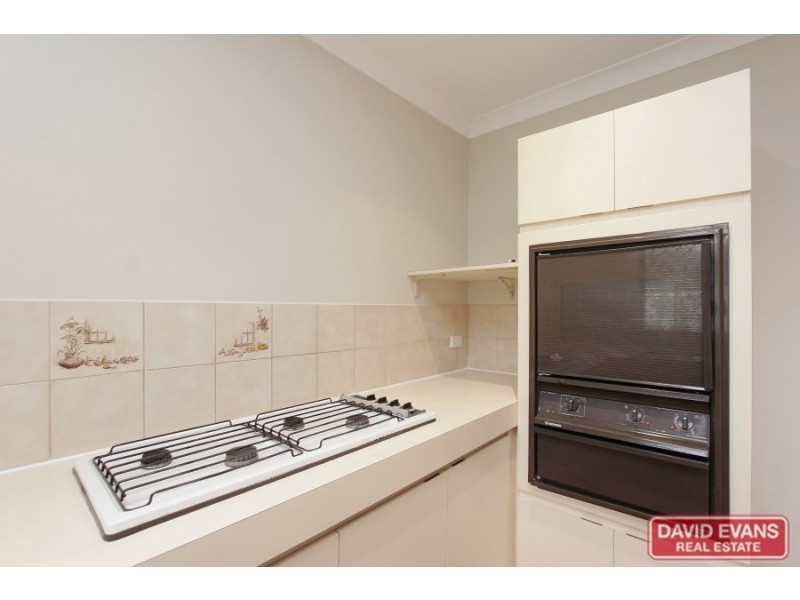 4 Carinda Place, Alexander Heights WA 6064