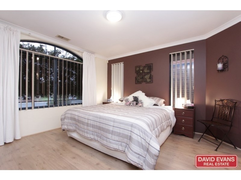 53 Fenchurch Street, Alexander Heights WA 6064