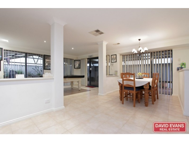 53 Fenchurch Street, Alexander Heights WA 6064