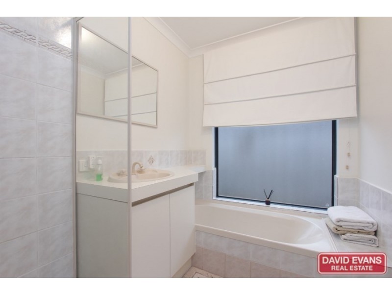 53 Fenchurch Street, Alexander Heights WA 6064