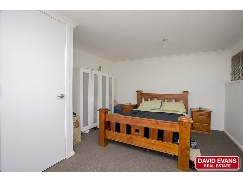 21 Thompson Drive, Wanneroo WA 6065