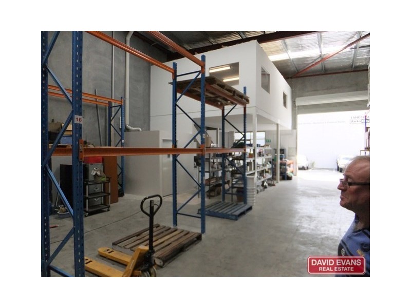 2/46 Mullingar Way, Landsdale WA 6065