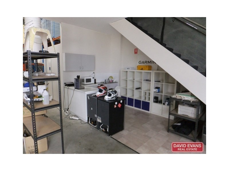 2/46 Mullingar Way, Landsdale WA 6065