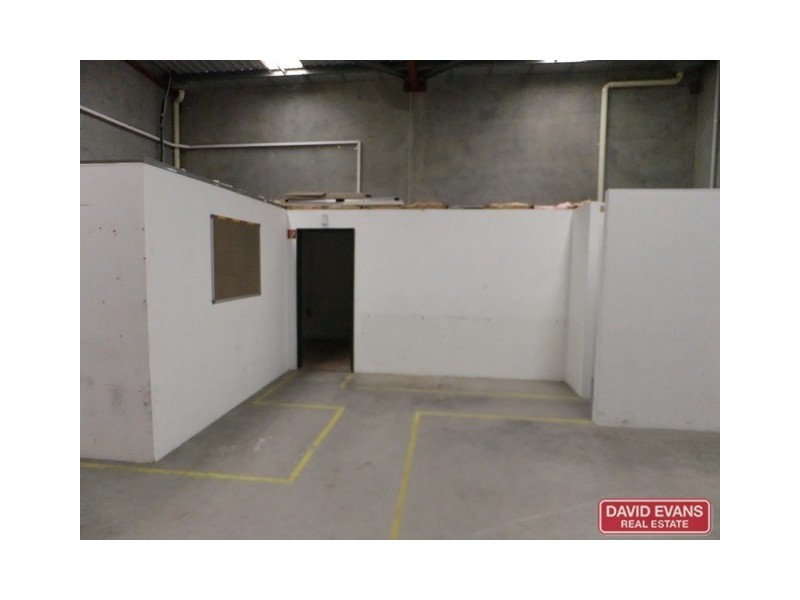 6/7 Prindiville Drive, Wangara WA 6065