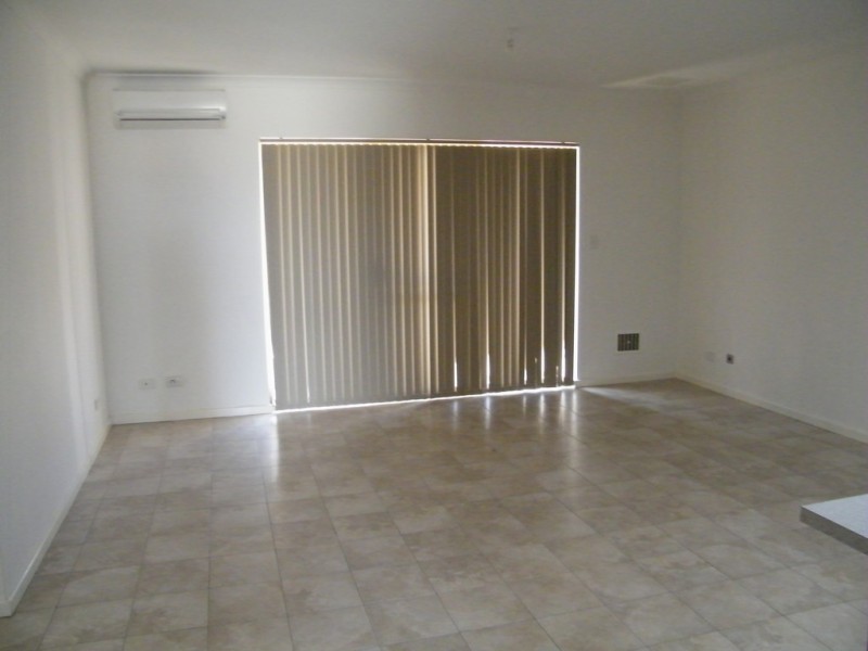 85 Merlot Way, Pearsall WA 6065