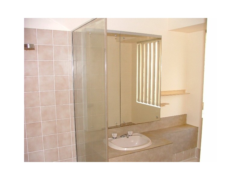 16 Transit Way, Mullaloo WA 6027