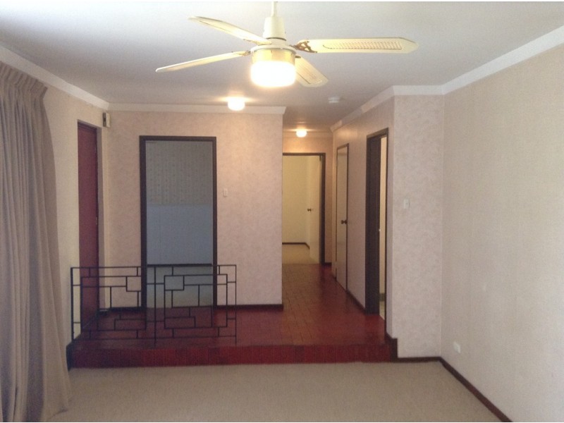 12 Civic Drive, Wanneroo WA 6065