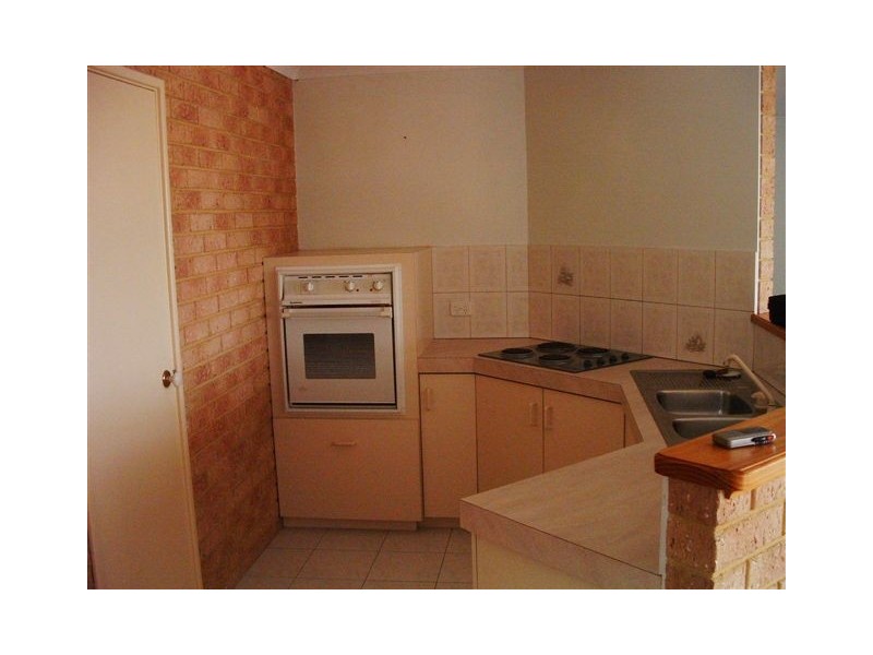 7B Cleland Close, Clarkson WA 6030