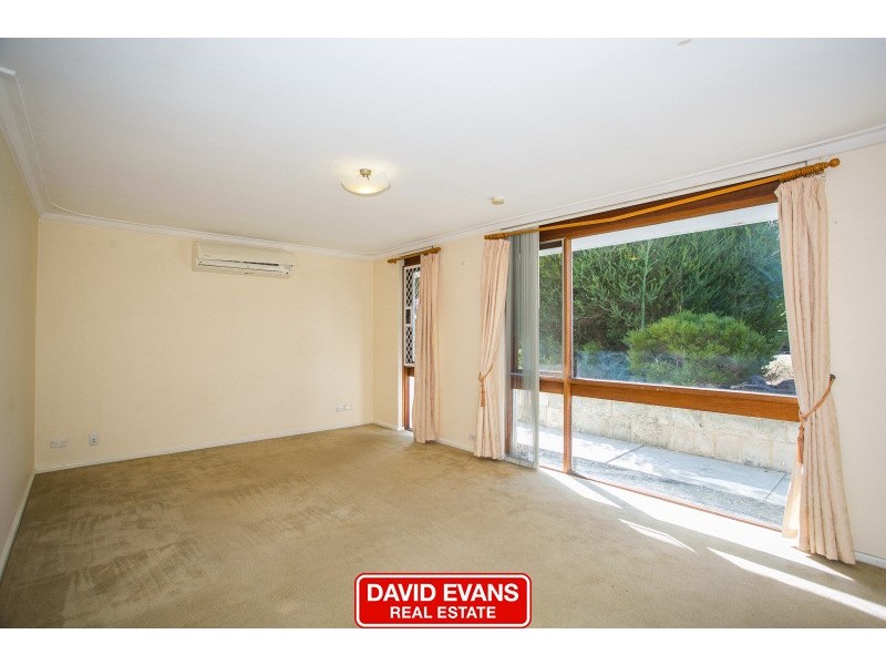 16 Seabird Place, Craigie WA 6025