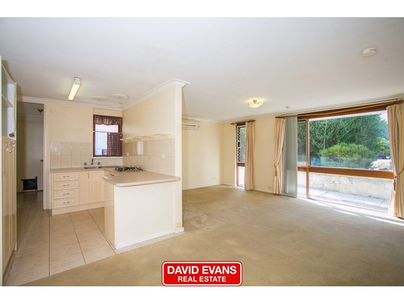 16 Seabird Place, Craigie WA 6025