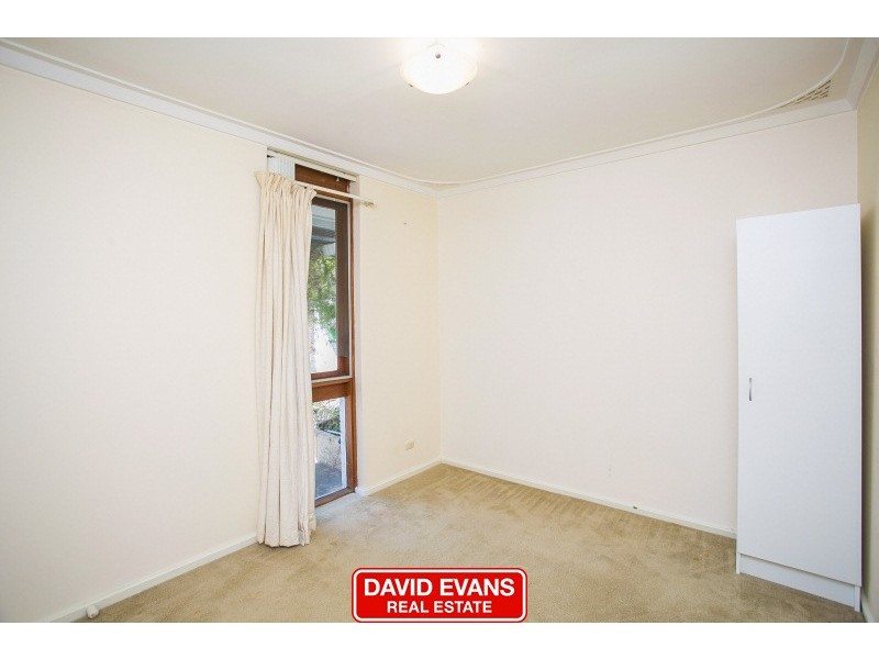 16 Seabird Place, Craigie WA 6025