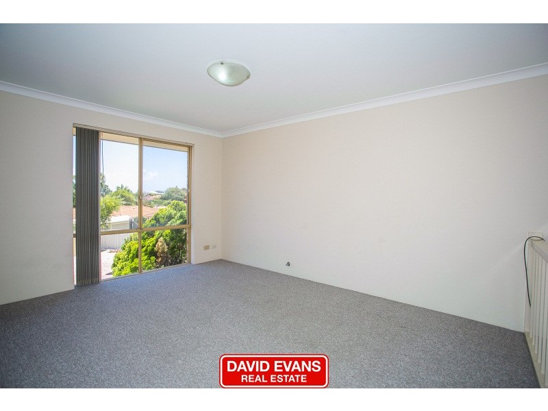 12/91 Dampier Avenue, Mullaloo WA 6027