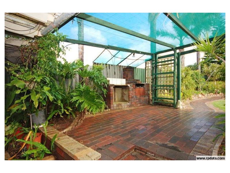 15 Leichhardt Avenue, Padbury WA 6025