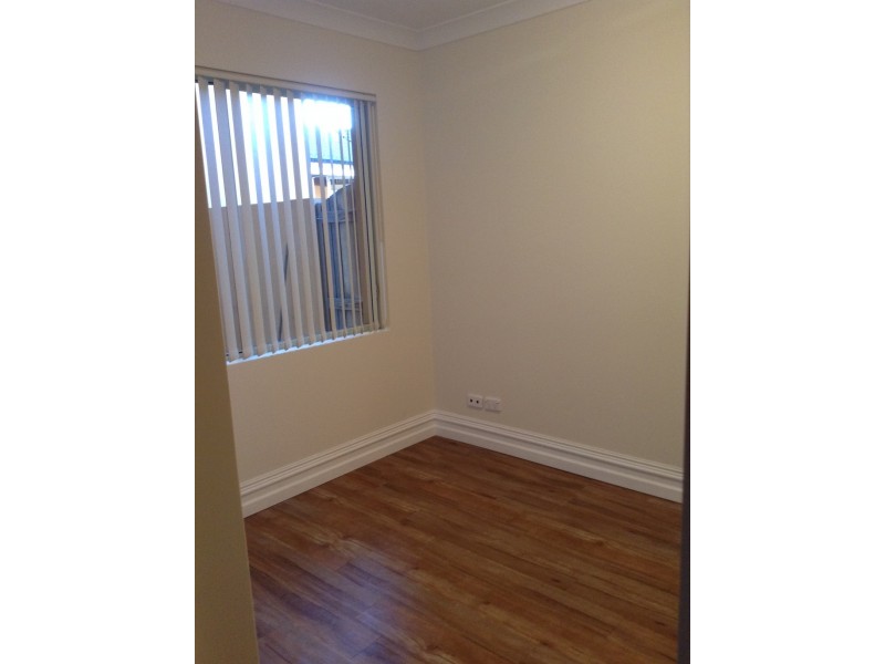 2/2 Plaistow Street, Joondalup WA 6027