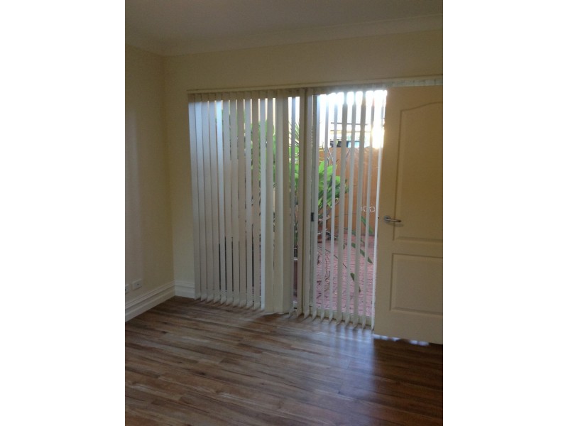 2/2 Plaistow Street, Joondalup WA 6027