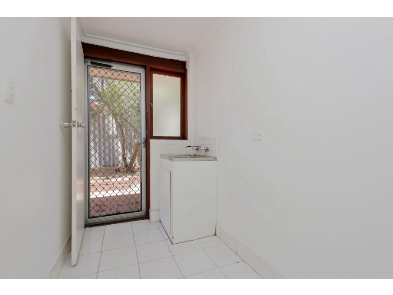 28 Winship Avenue, Wanneroo WA 6065