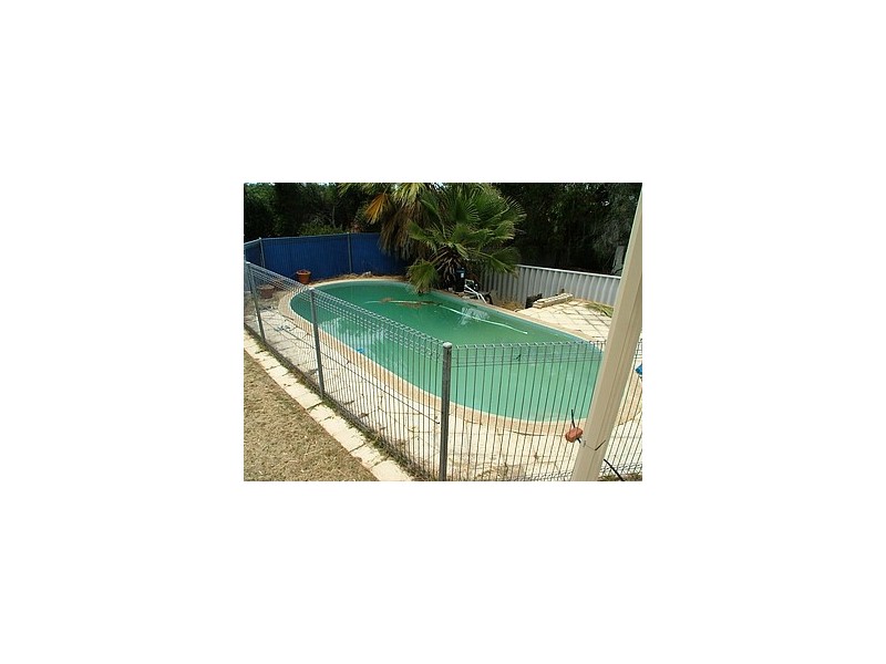 42 Blissett Way, Hamersley WA 6022