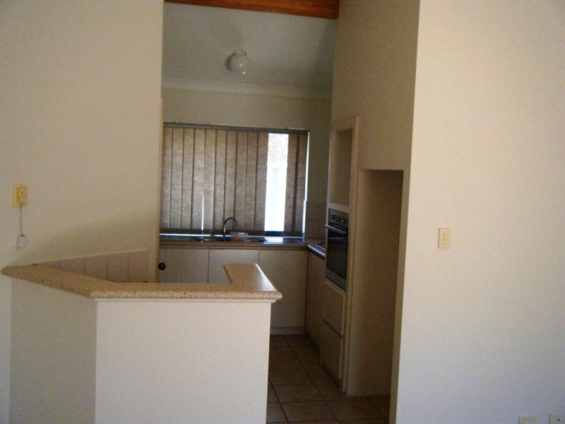 24/30 Winchester Place, Ballajura WA 6066