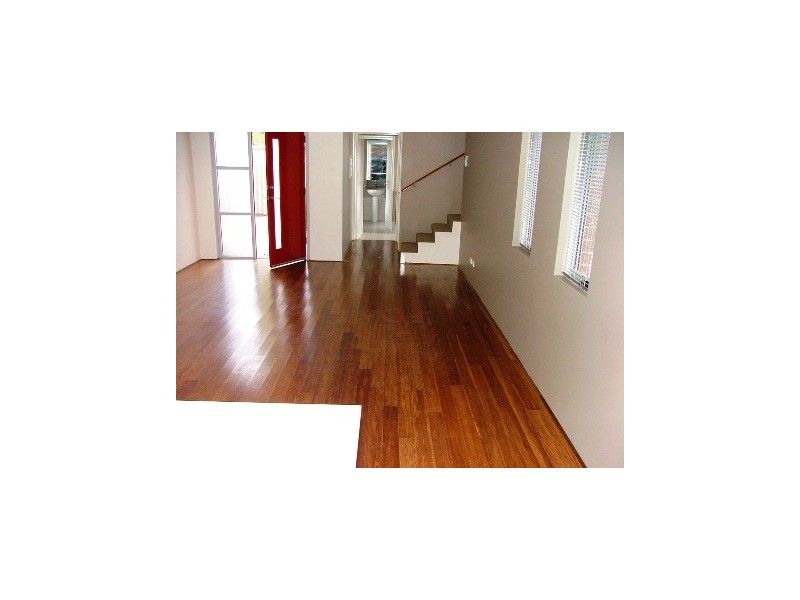 3/4 Brindley Street, Belmont WA 6104