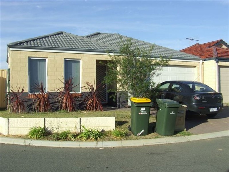 37 Jedburgh Loop, Sinagra WA 6065