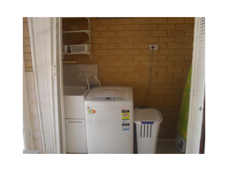 69 Bridgewater Drive, Kallaroo WA 6025