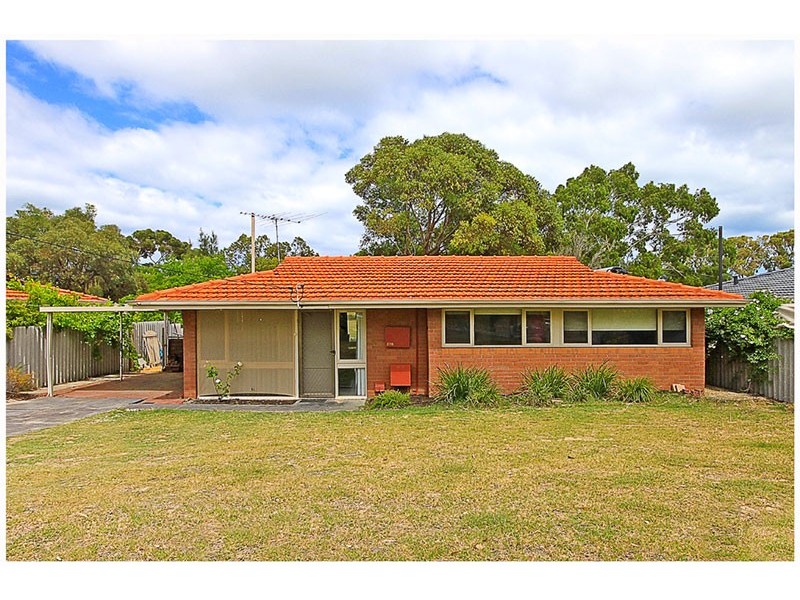 278 Camberwarra Drive, Craigie WA 6025