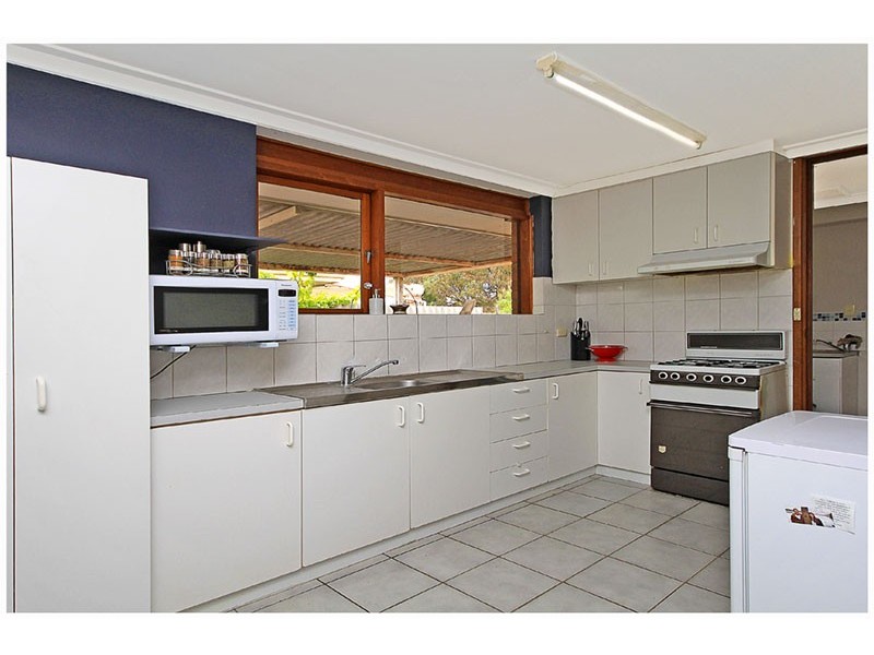 278 Camberwarra Drive, Craigie WA 6025