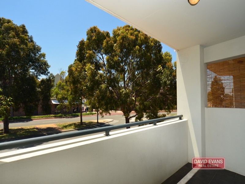 7/22 Grand Boulevard, Joondalup WA 6027