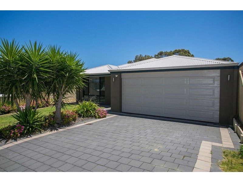 3 Verdello Way, Pearsall WA 6065